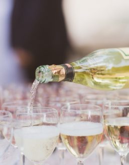 alkoholis per vestuves